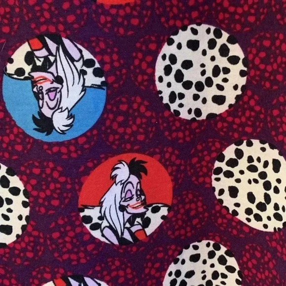 Lularoe Top Cruella De Vil Medium 101 Dalmatians Disney Villains Short Sleeve - Picture 3 of 4